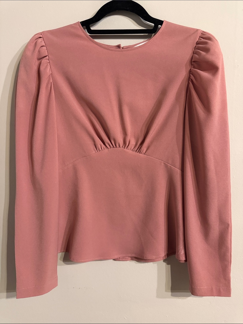 Express Dusty Rose Long-Sleeve Puff Shoulder Top